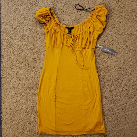 Dress - Picture 1 of 1